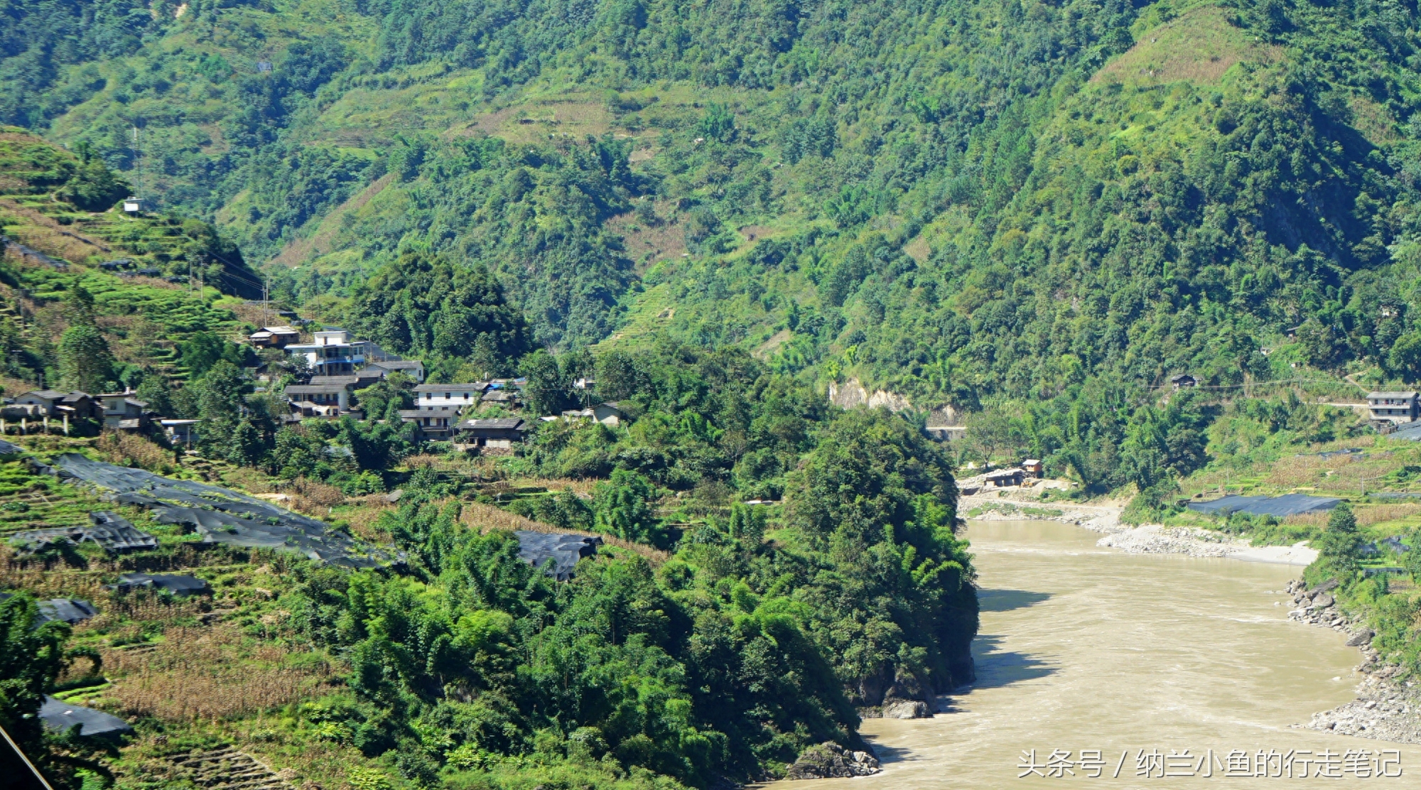 怒江大峡谷的又一壮美景观 三江圣地、傈僳之根“石月亮”！